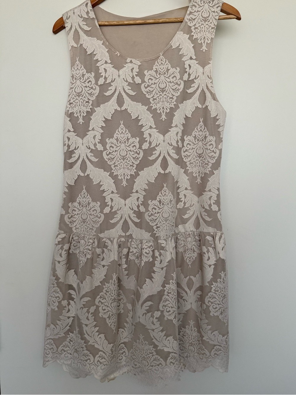 United Colors Of Benetton Beige Cream Oatmilk Lace Diamond Drop waist Dress M/L